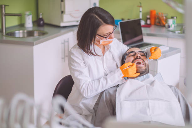 Best Broken or Cracked Tooth Emergency Dentist in Sigourney, IA